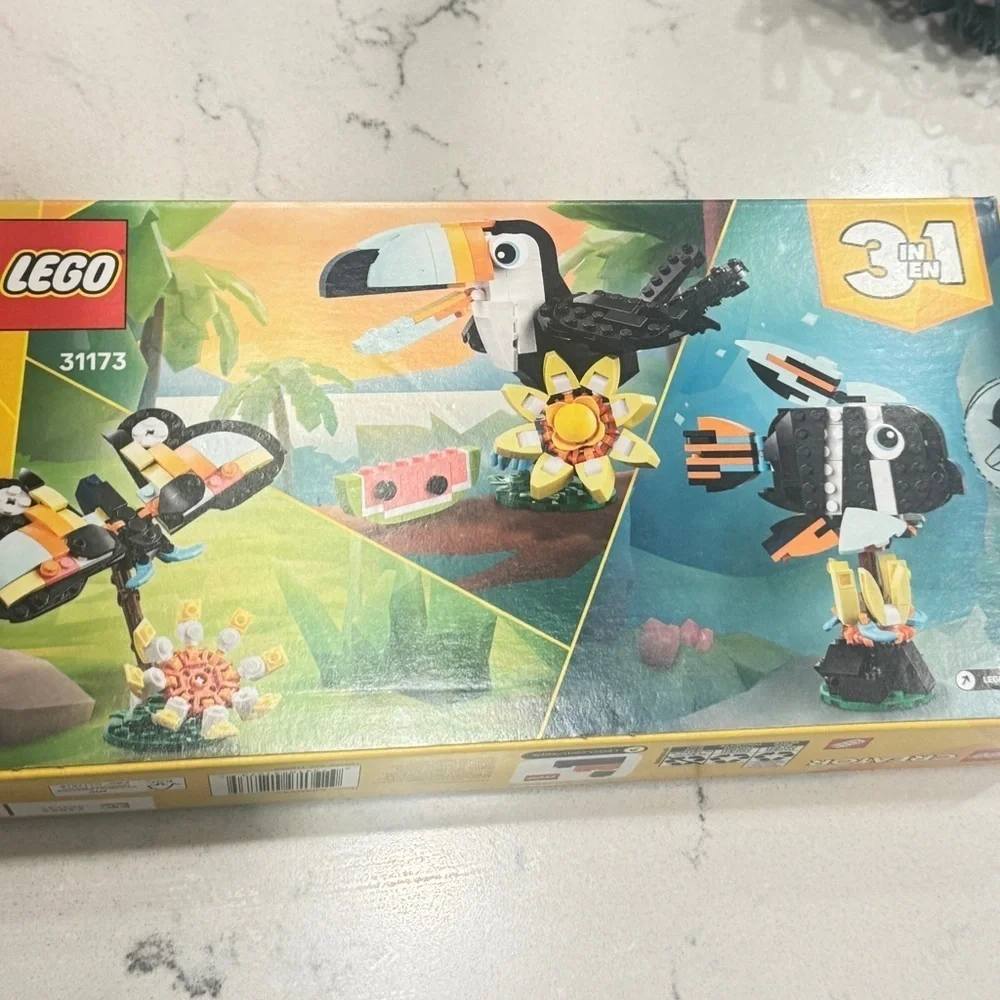 LEGO Creator Bird Toy 3-in-1 Tropical Toucan 31173 Building Kit (225 Pieces)